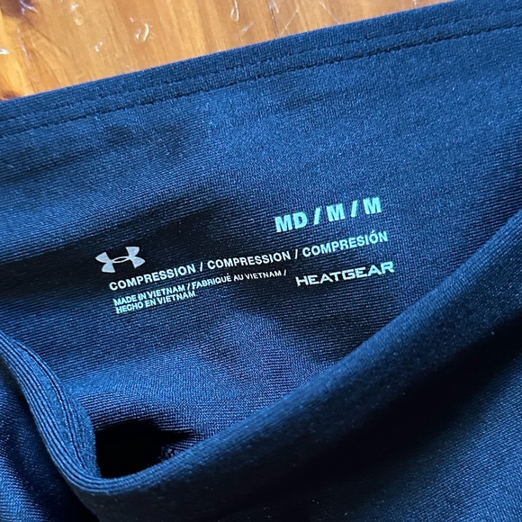 Under armour compression tights barely worn - Picture 2 of 2
